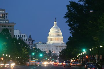4 Hours Private Moonlight DC City Tour by Van
