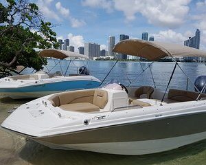 Best Miami self-driving boat rental!