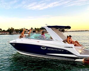 Half-Day 29-foot Sport Yacht Tour in Miami