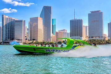 Miami Speed Boat & Mojito Bar Meal with Free Drink at Bayside Marketplace