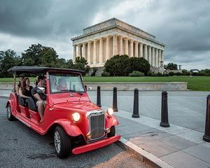 Washington DC Monuments by Moonlight Electric Cart Tour
