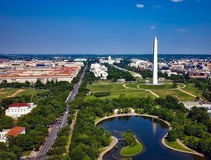 Washington Monument & DC Highlights Tour