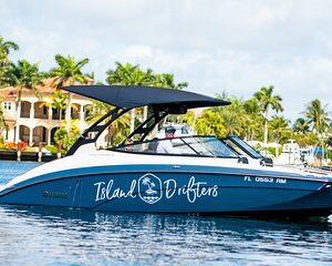 Full-Day Private Boat Tour in Florida