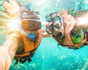 Key West: 3hrs Snorkeling Experience with Unlimited Drinks (Breakfast-am tour)