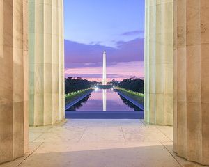 Smartphone-Guided Walking Tour of D.C. Monuments Hidden Stories