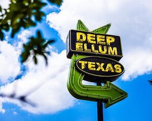 Deep Ellum Foodie Lovers Tour with Food Tours of America