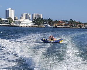 Private Boat Tour in Palm Beach Waterways