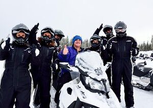 Yellowstone Old Faithful Full-Day Snowmobile Tour from Jackson Hole