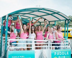 Paddle Boat Sandbar Splash and Yacht Tour in Fort Lauderdale