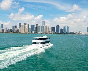 Save 14.99%! Ultimate Miami City Tour by Land and Sea
