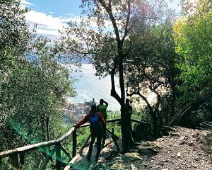 Eco Hiking and Wine Tasting in Cinque Terre