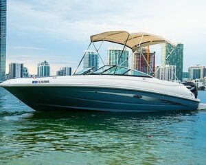 Save 20.00%! Private 4 hour Boat Rental with Captain in Fort Lauderdale!