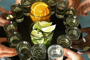 Save 20.00%! Jacksonville Beach Bar Guided Tour of Coastal Cocktails