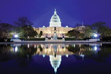 Save 7.98%! DC National Mall Night Tour with 10 Stops, Reserved Entry Tickets