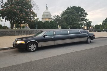 Private DC Monuments Tour in a Stretch Limo | Luxury Sightseeing