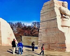 3-Hour Small Group Memorial Tour in Washington, D.C.