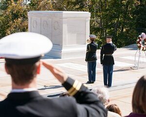 Arlington Cemetery Tour with Guard Ceremony and Iwo Jima Memorial