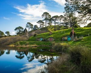 Hobbiton™ Movie Set Walking Tour from Shires Rest