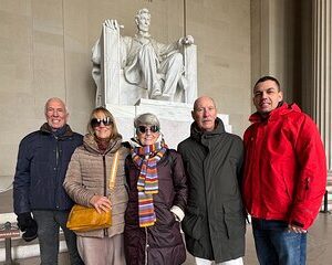 Private DC Guided Bus Tour with Step Off Guide