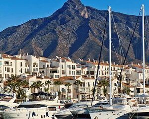 Private tours from Malaga to Marbella and Puerto Banus for up to 8 persons