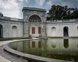 Self Guided Walking Tour of Arlington National Cemetery GPS App