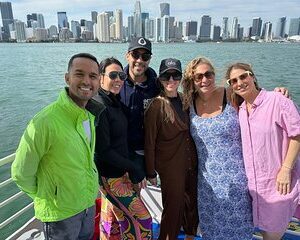 South Beach: Miami Boat Cruise and Skyline