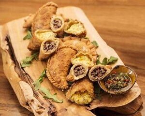 Street Food Tour in Miami with Local Guide