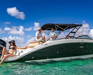 Top-Rated Boat Rental with Captain | 1 to 11 People