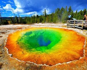 6-Day Yellowstone and Mount Rushmore Tour from Salt Lake City