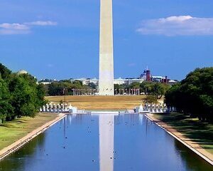 DC Morning Monuments Bus and Arlington Walking Tour