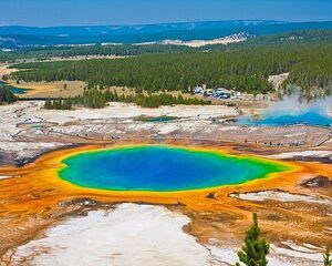 Yellowstone National Park Grand Teton Salt Lake City 4 Day Tour