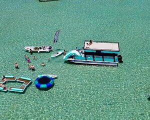 Destin: Luxury Crab Island Pontoon Charter w/ Restroom (Up to 18)