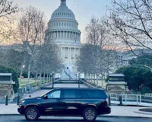 Private Tour of Washington DC for Groups of Up to 7 People