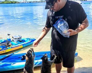 Unique 5 Hours-Boat Tour to Raccoon Island from Fort Lauderdale