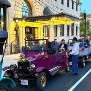 Public or Private DC Moonlight Tour by E-Cart or Vintage Car