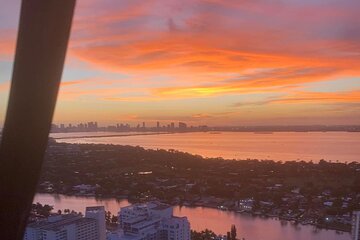 Romantic Miami Helicopter Tour with Champagne for Two Romantic Miami Helicopter Tour with Champagne for Two