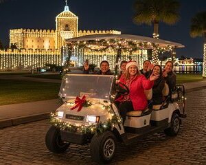 Saint Augustine: Christmas Lights Open-Air Guided E-Cart Tour