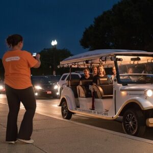 Washington DC Guided Night Tour Monuments Lit Up by Electric Cart