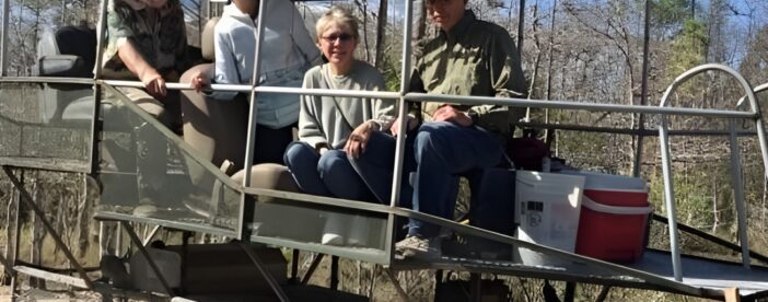 4-Hour Swamp Buggy Adventure Tour in Florida