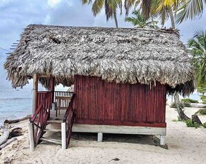 San Blas 2D/1N Private Oceanfront Cabin + Meals + Late Checkout