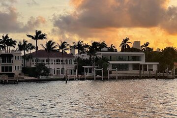 Save 50.02%! Miami: Skyline Boat Cruise, Millionaire homes & Miami Beach