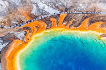 Small Group In-Depth Yellowstone&Grand Teton 5-Day w/2NightCabins