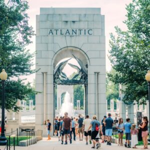 Full Day DC: City Bus Tour, Seasonal Boat Cruise, Entry Tickets