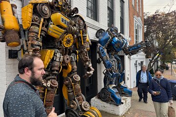 Georgetown Neighborhood Spies, Lies, & Politics Walking Tour 8ppl