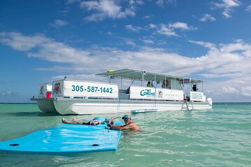 Island Sandbar Tour Catamaran Cruise in Marathon FL