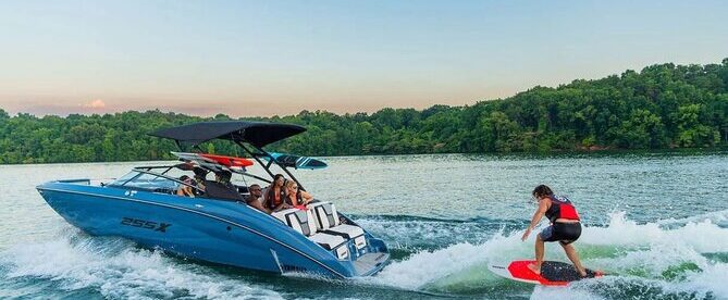 Miami Boat Rental and Wakeboard with Professional Coach