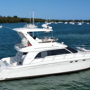 Private Luxury Yacht Cruise Tour in Miami Beach and Biscayne Bay