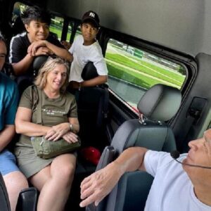 Small Group Monuments Tour with Changing of the Guard