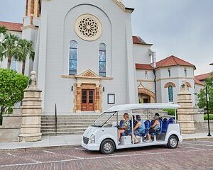 1 Hour Historical Tour of Saint Augustine Florida & FREE Parking