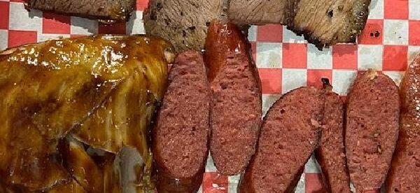 4 course Downtown Dallas Walking Food Tour History + Cocktail opt